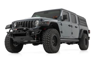 Jeep Gladiator JT Power Running Boards - Rough Country - 6-Inch All-Season Aluminum Boards - '20-'26
